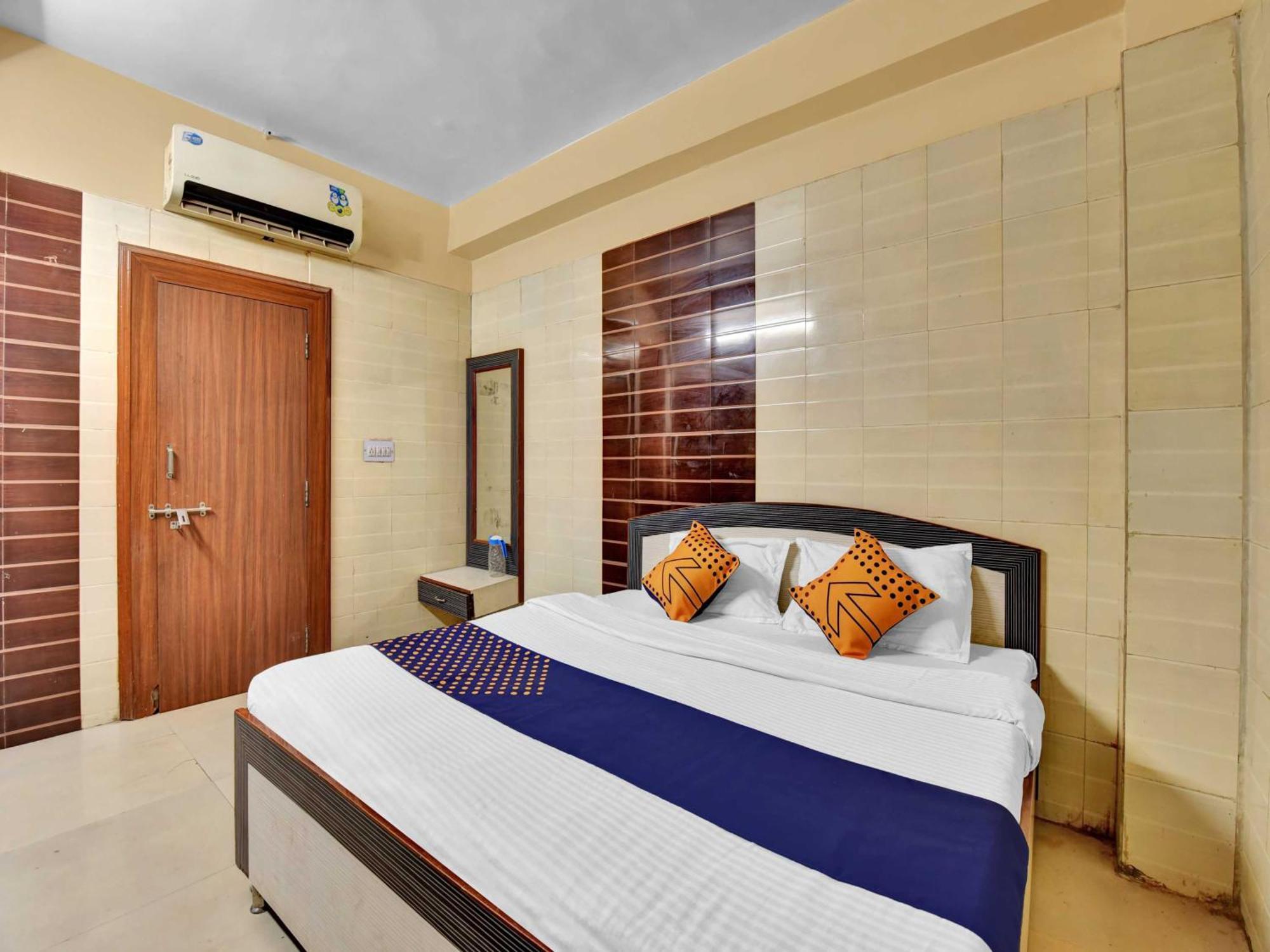 Oyo 85212 Hotel Vaibhav 阿杰梅尔 外观 照片