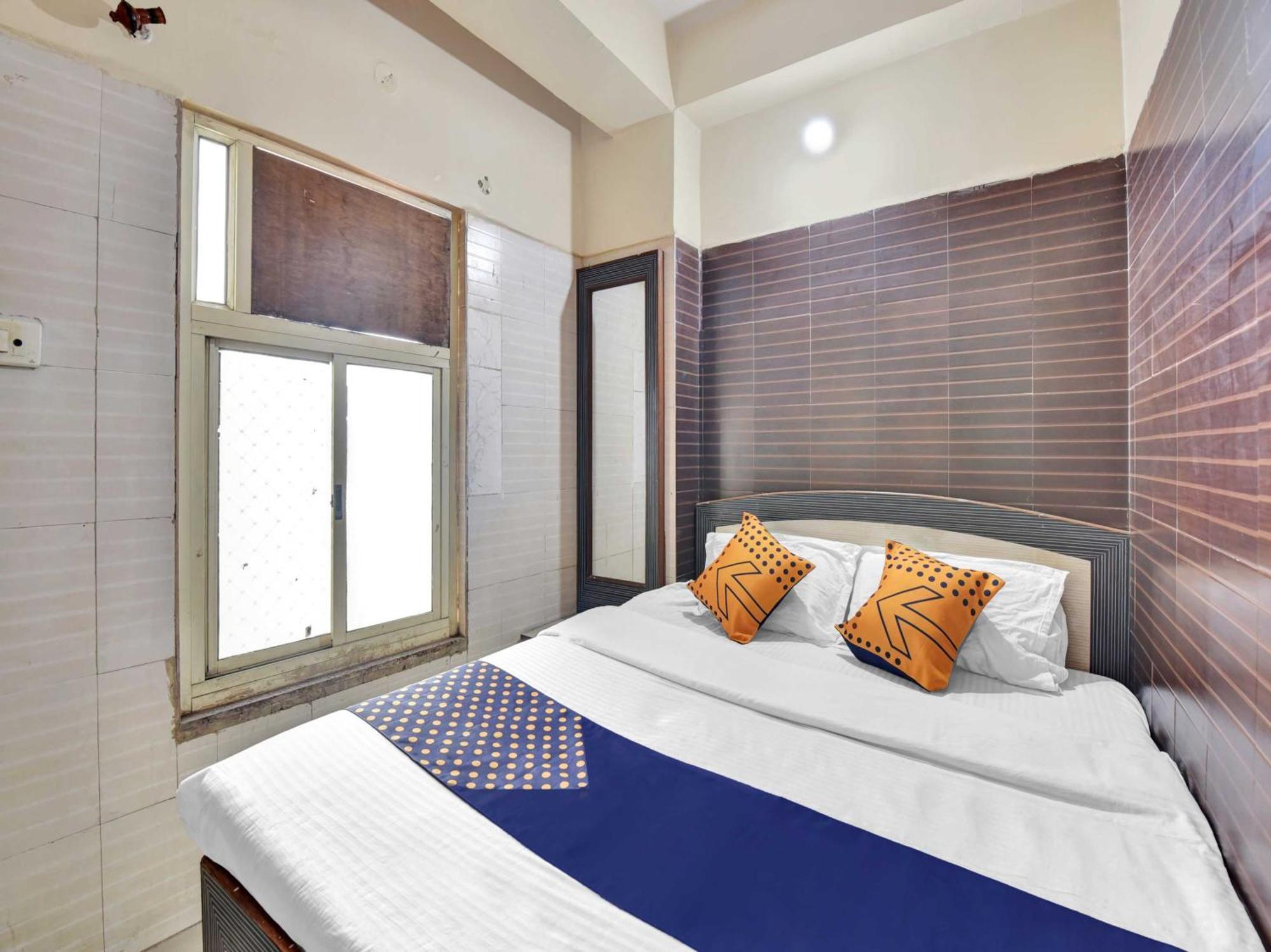 Oyo 85212 Hotel Vaibhav 阿杰梅尔 外观 照片
