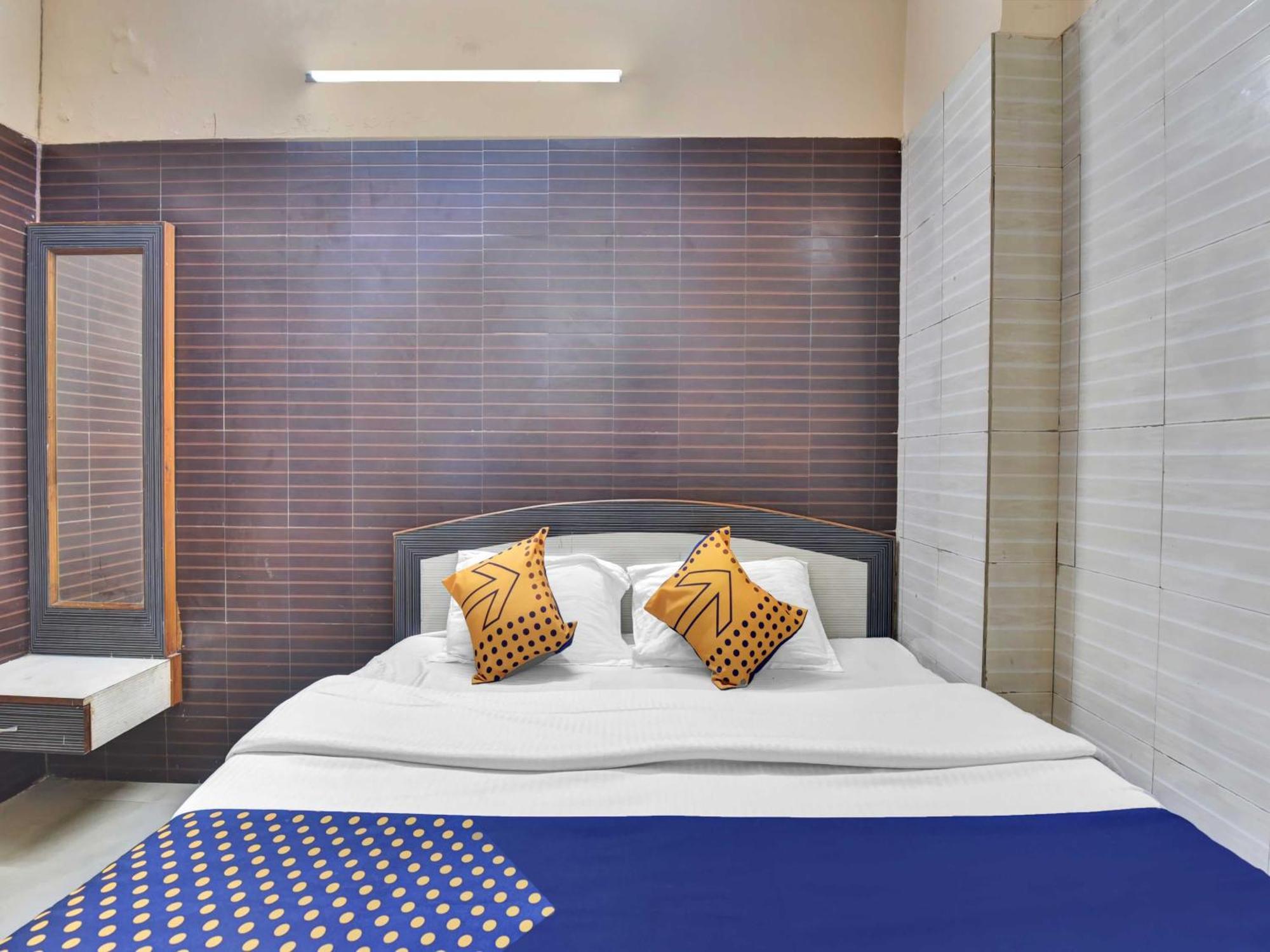 Oyo 85212 Hotel Vaibhav 阿杰梅尔 外观 照片