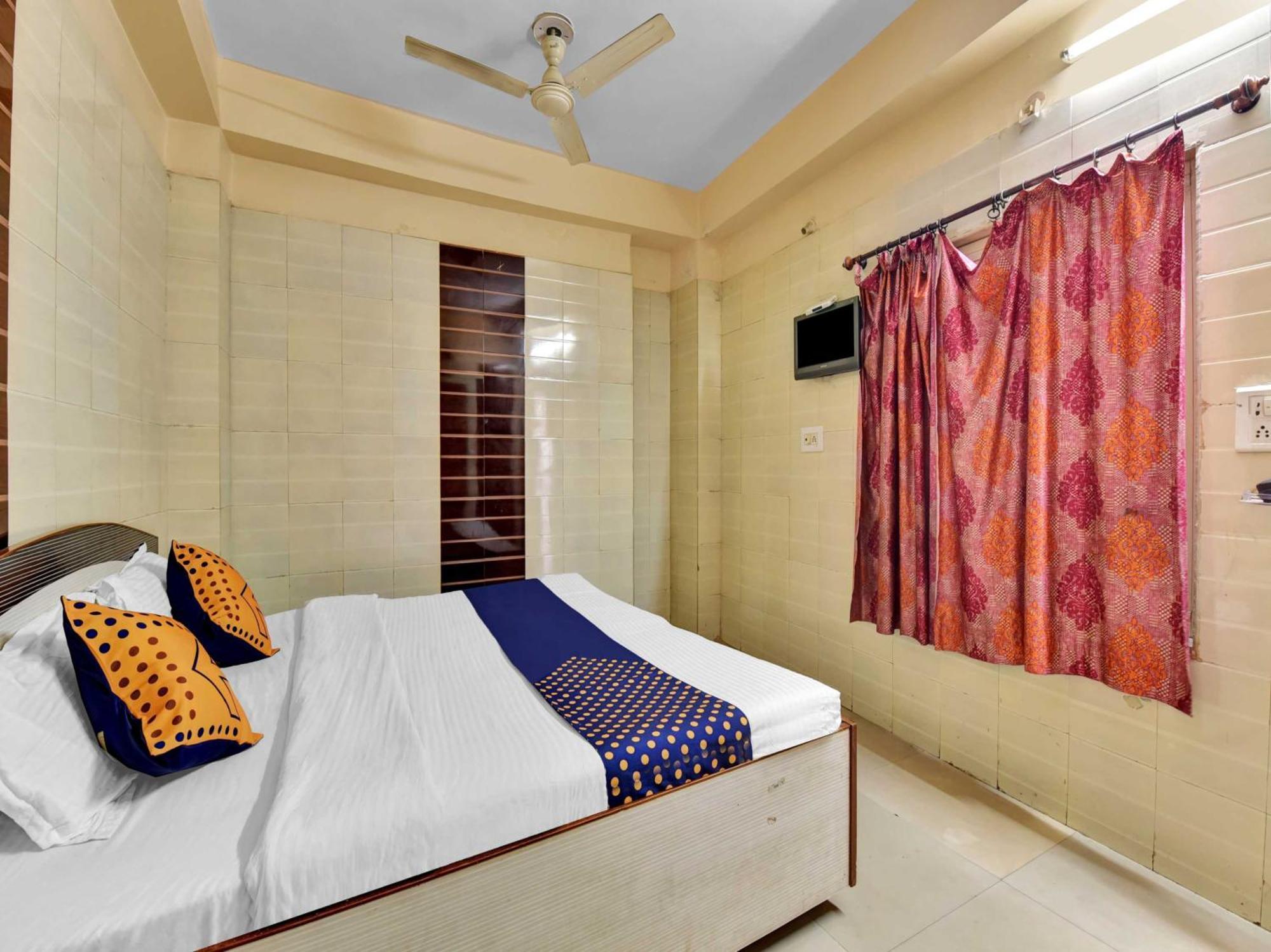 Oyo 85212 Hotel Vaibhav 阿杰梅尔 外观 照片